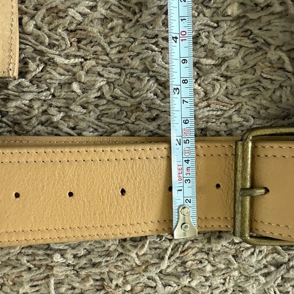 Free people belt. Tool belt look. Size small. Leather suede. Beige color. - Picture 4 of 10